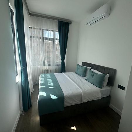 Luxe Apartment In Center エレバン エクステリア 写真