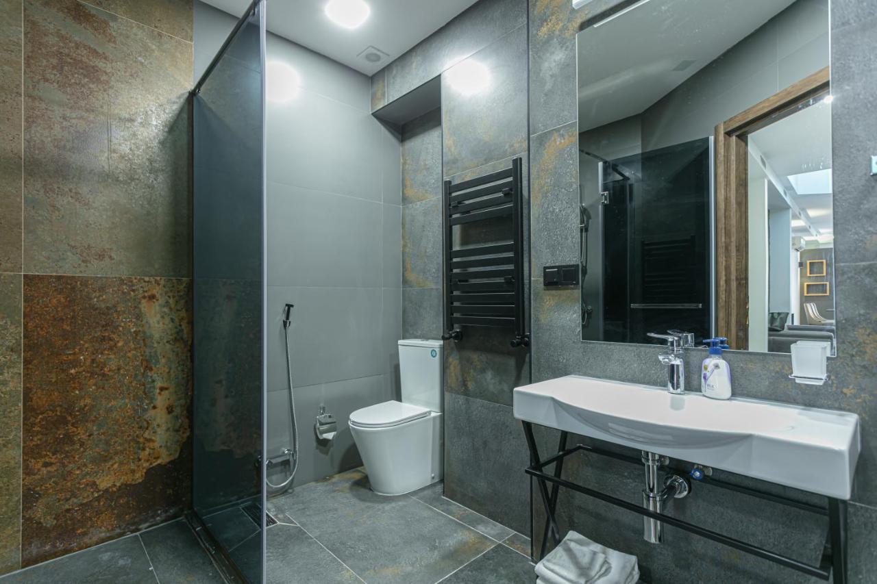 Luxe Apartment In Center エレバン エクステリア 写真