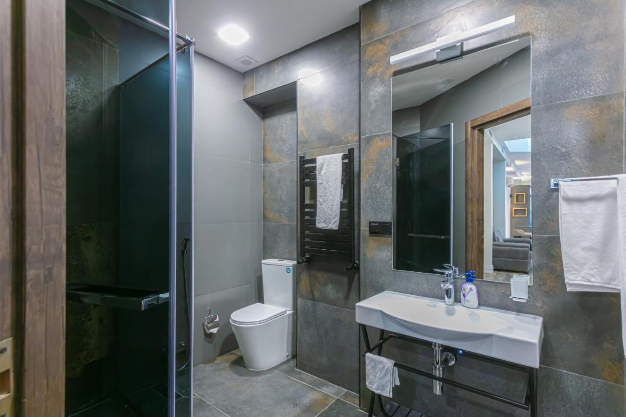 Luxe Apartment In Center エレバン エクステリア 写真