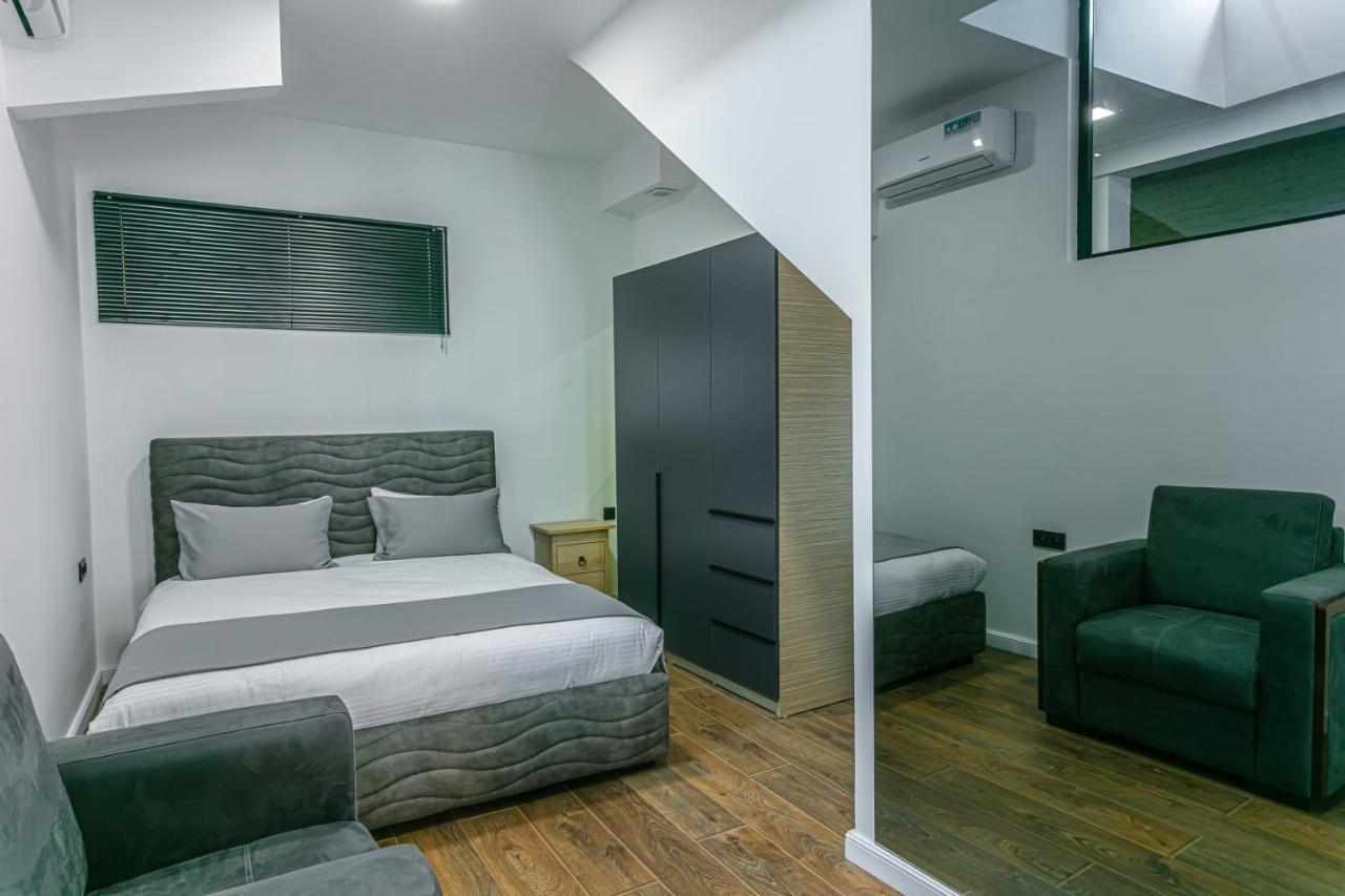 Luxe Apartment In Center エレバン エクステリア 写真