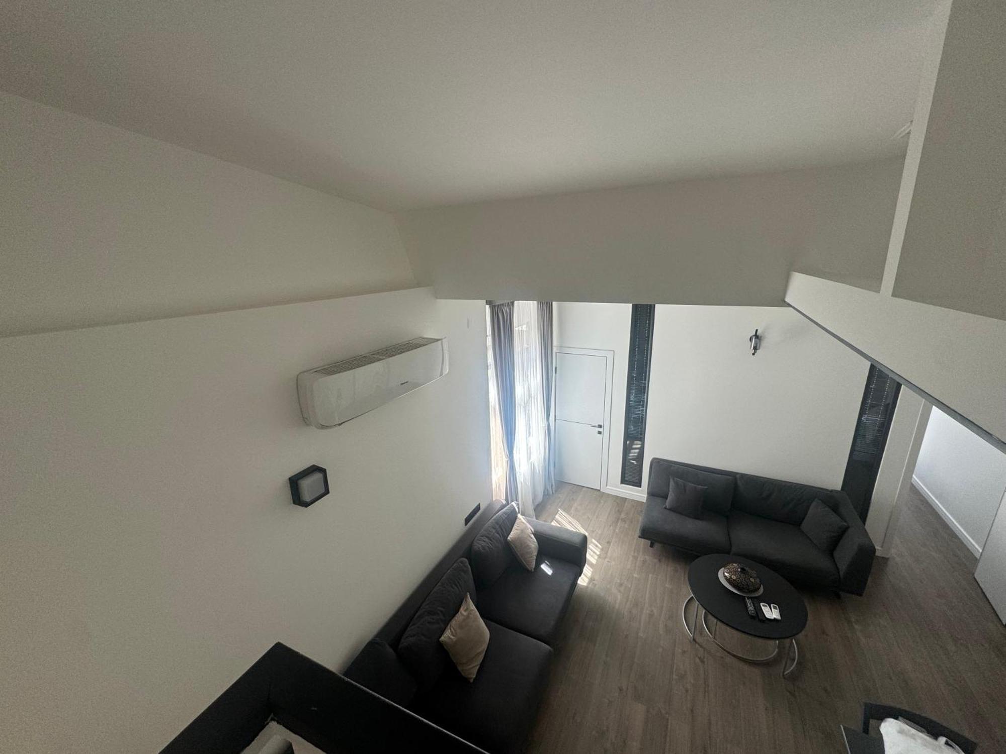 Luxe Apartment In Center エレバン エクステリア 写真