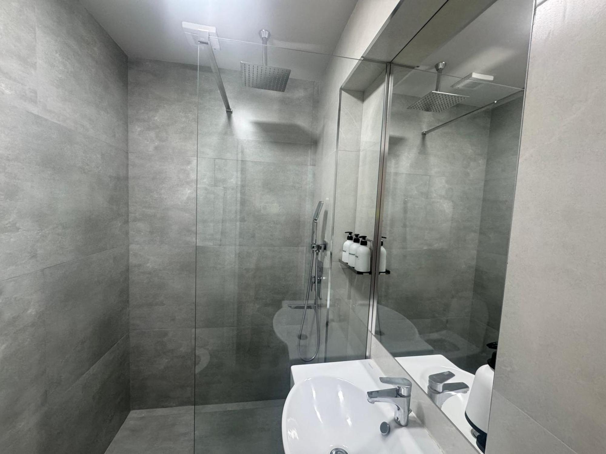 Luxe Apartment In Center エレバン エクステリア 写真