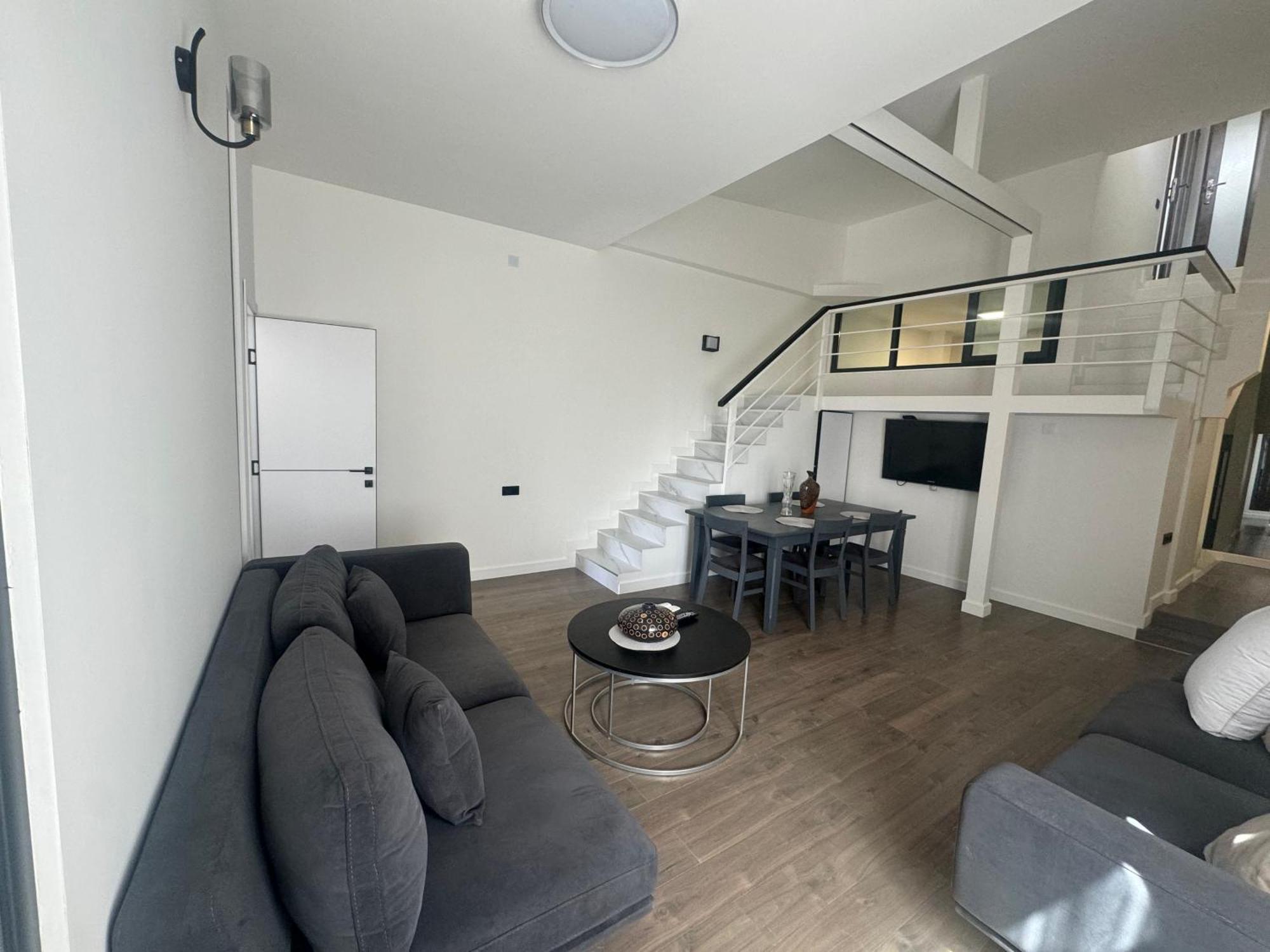 Luxe Apartment In Center エレバン エクステリア 写真